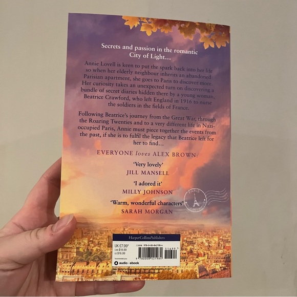 📚 4/25$ 📚 A Postcard from Paris by Alex Brown - Picture 2 of 3